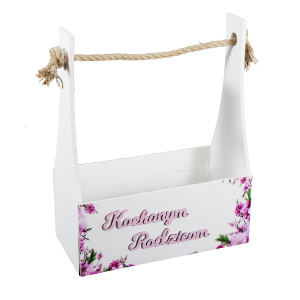 Biała drewniana skrzynka na podziękowanie dla rodziców o wymiarach 35x28 cm z jednostronnym różowym nadrukiem kwiatowym i uchwytem ze sznura.