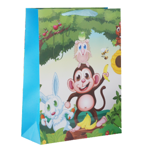 Kolorowa torebka prezentowa dla dzieci o wymiarach 40x30x12 cm z wesołym nadrukiem leśnych zwierząt, w tym małpki i króliczka.