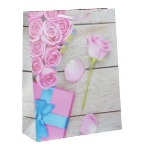 Torebka prezentowa z różą 40x31x12 cm z motywem kwiatów i pudełka z wstążką. Estetyczne opakowanie na prezent dla niej na urodziny czy rocznicę.