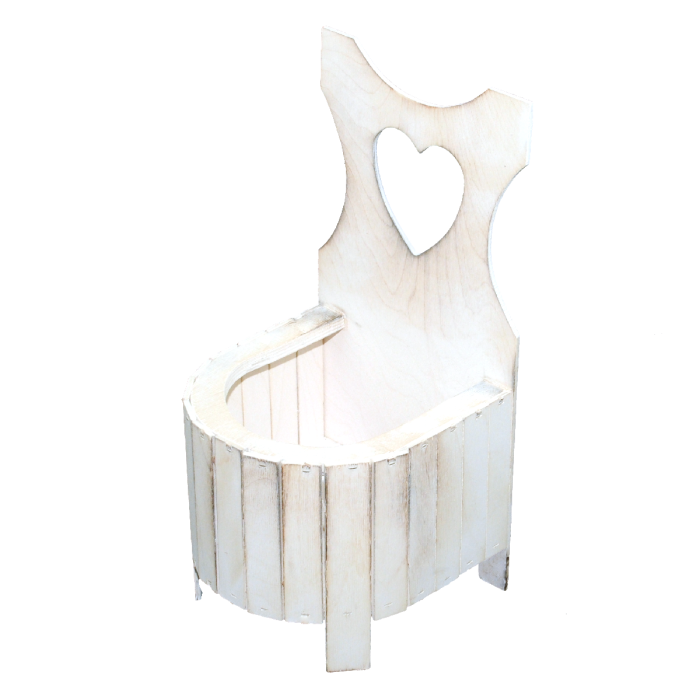 Kwietnik drewniany z sercem o wysokości 36 cm. Prezentowany model to stojak kwietnik drewniany w jasnym kolorze z wycięciem w kształcie serca, idealny do wnętrz.