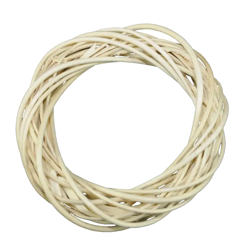 Wianek wiklinowy o średnicy 25 cm w naturalnym kolorze. Okrągła baza z plecionej wikliny do tworzenia dekoracji na drzwi, ścianę czy cmentarz.