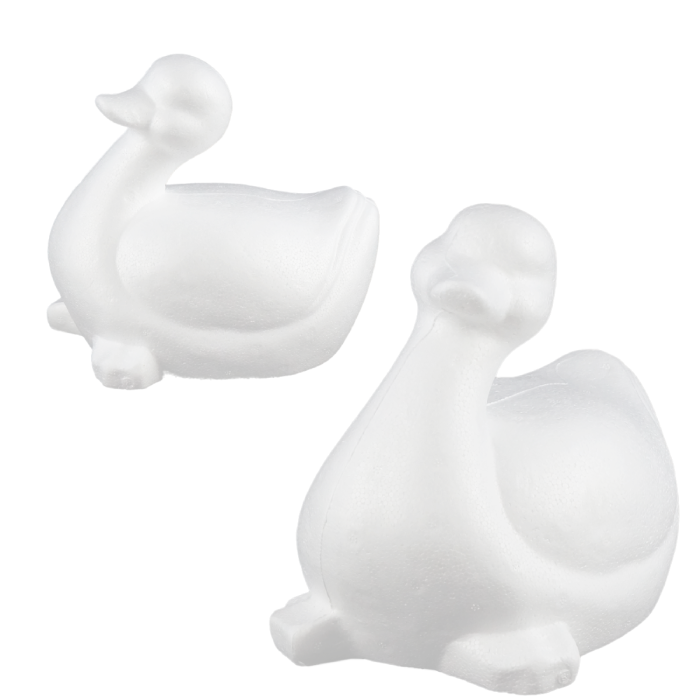 Zestaw dwóch figurek kaczki styropianowej o wysokości 19 cm. Artykuły dekoracyjne do dalszego zdobienia rękodziełem.