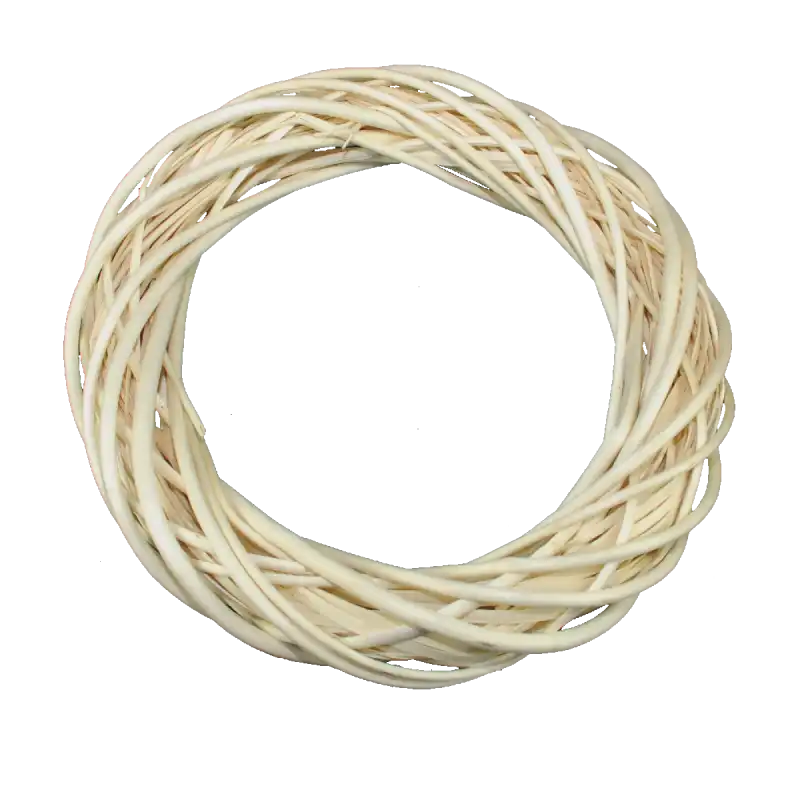 Wiklinowy wianek o średnicy 30 cm w naturalnym odcieniu, prezentowany w pełnym ujęciu. Stanowi doskonały podkład do samodzielnego dekorowania kwiatami, wstążkami lub światełkami LED.