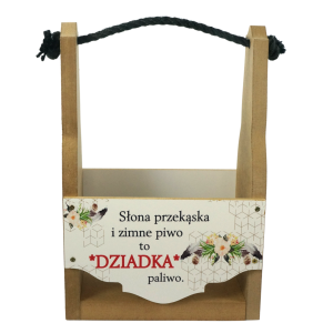 Drewniana skrzynka prezentowa na Dzień Dziadka o wysokości 32 cm z ozdobnym nadrukiem i wygodną rączką ze sznura.