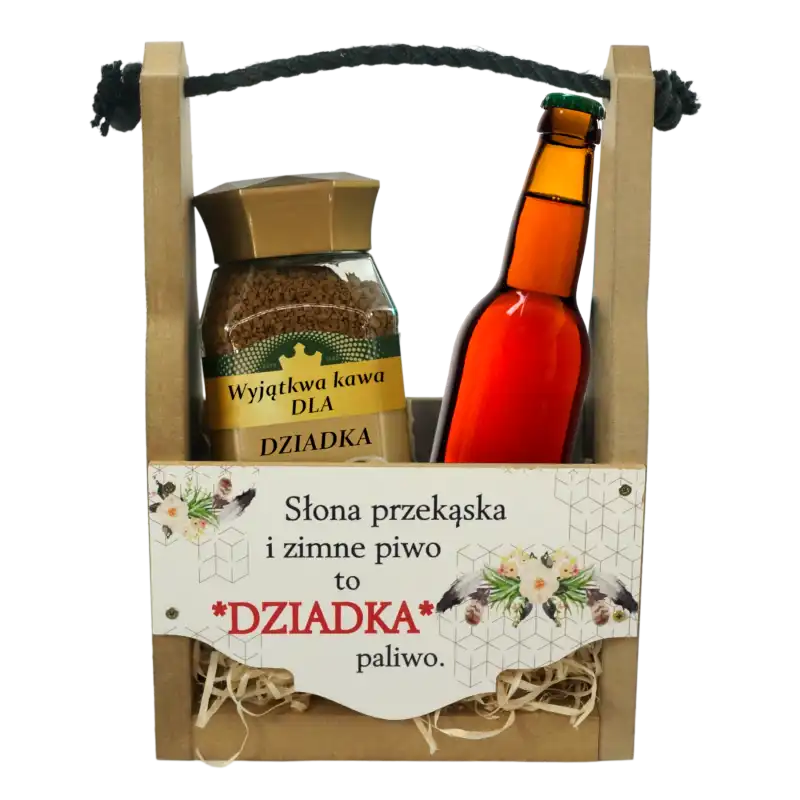 Naturalne nosidło na piwo o wysokości 32 cm z zabawnym napisem na Dzień Dziadka, z miejscem na trunek oraz kawę.