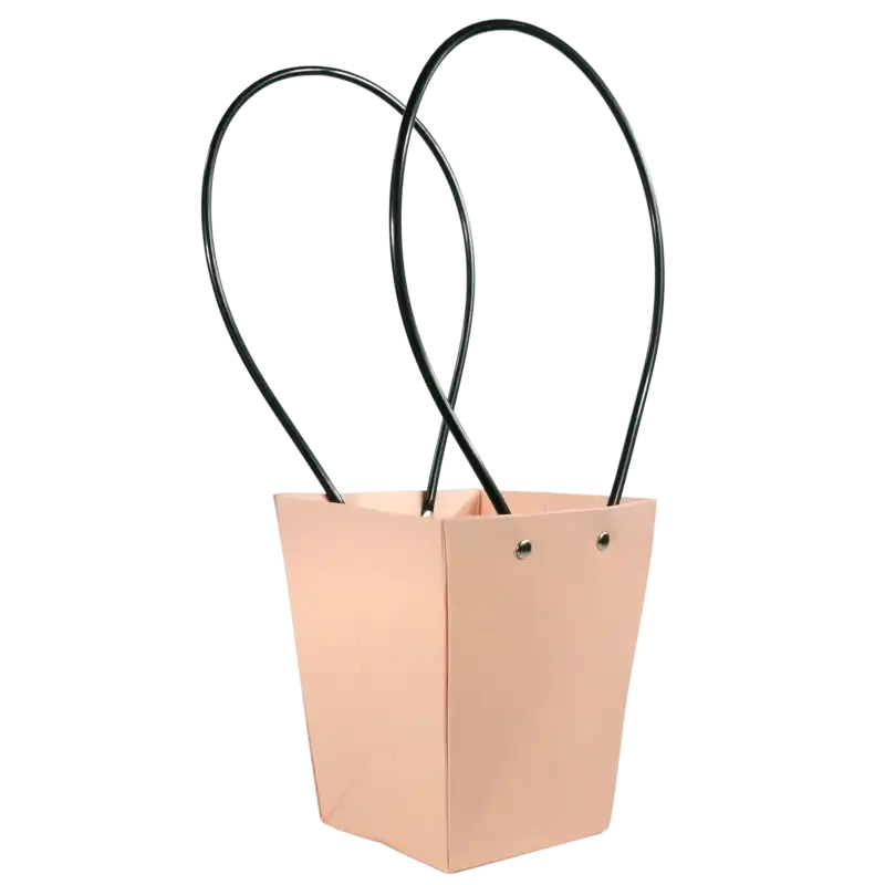Różowa torebka papierowa na kwiaty 38 cm z czarnymi uchwytami, prezentowana w ujęciu od boku, idealna do eleganckiej oprawy roślin doniczkowych i bukietów.