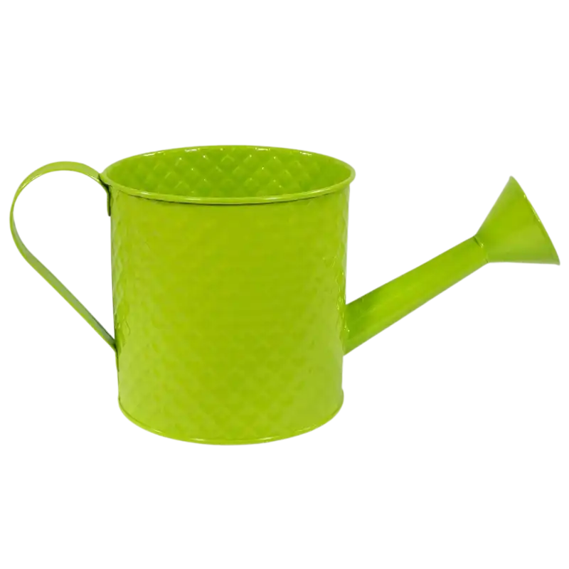 Pikowana osłonka konewka 33 cm w kolorze zielonym. Metalowa dekoracyjna osłonka o okrągłym kształcie z wygodnym uchwytem i wylewką, idealna do aranżacji roślin doniczkowych.