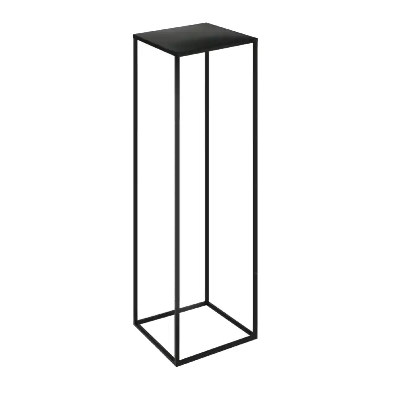 Czarny metalowy stojak o wymiarach 100x24x24 cm w stylu loft. Geometryczna forma idealna do ekspozycji roślin, wazonów lub dekoracji na wesele.