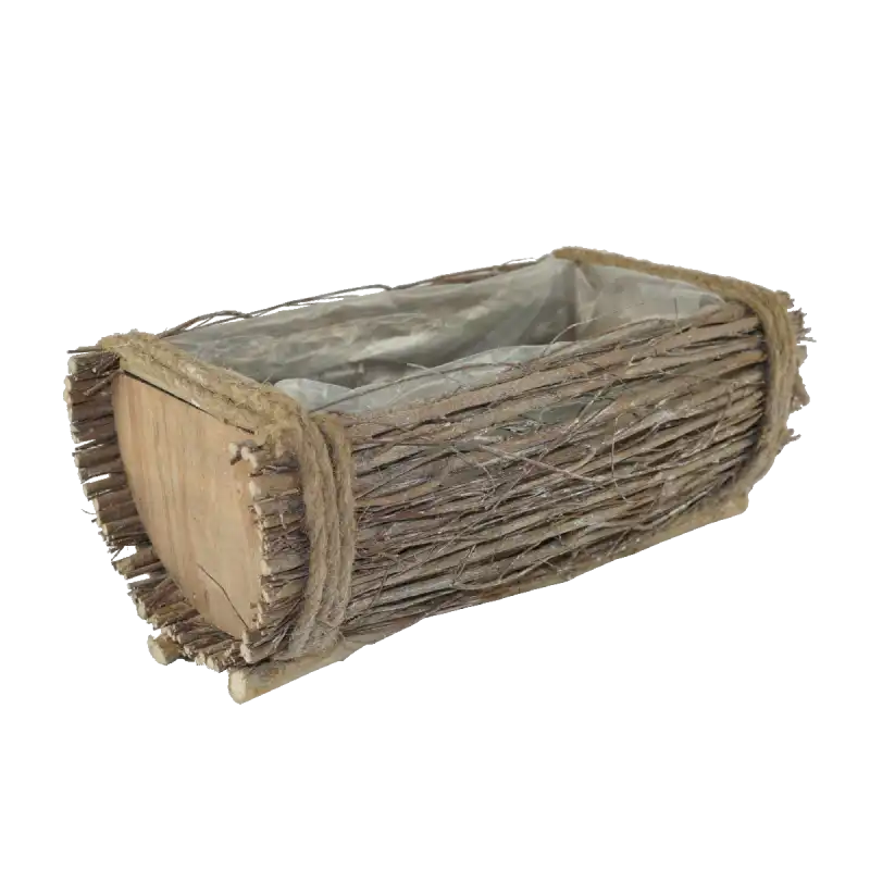 Drewniana osłonka na doniczkę z patyków o długości 28 cm. Dekoracyjne naczynie z naturalnego drewna ze sznurkową aplikacją i folią wewnątrz.