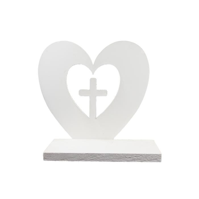 statuetka nagrobna, drewniana statuetka, krzyż w sercu, dekoracje nagrobne, kompozycje kwiatowe, biały krzyż, ozdoby na grób, nagrobki, eleganckie dekoracje, stylowe statuetki