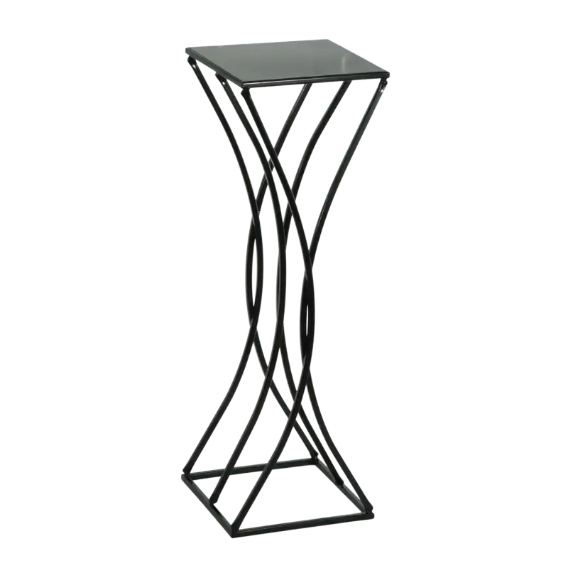 Wąski kwietnik wykonany ze stali malowanej proszkowo na czarno. Geometryczny design świetnie wpisuje się w nowoczesne wnętrza.