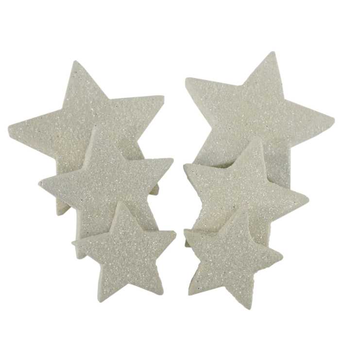 Zestaw 24 brokatowych gwiazdek w odcieniach beżu, o rozmiarach 3 cm, 4 cm i 5 cm. Styropianowe artykuły dekoracyjne idealne do świątecznych stroików.