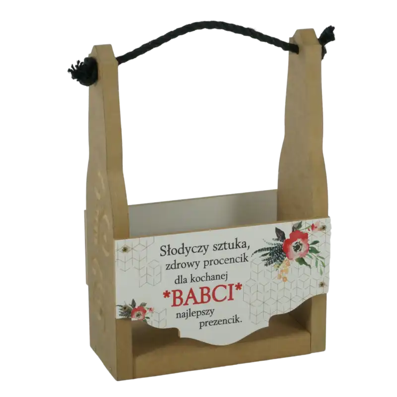 Skrzynka prezentowa na Dzień Babci 32 cm z naturalnego materiału, wyposażona w sznurową rączkę oraz ozdobny napis z motywem kwiatowym z przodu.