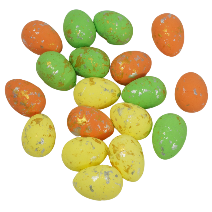 Komplet 18 pisanek i jaj w wiosennych kolorach z połyskującym zdobieniem. Każda sztuka ma wymiary 3,5x2,5 cm i jest wykonana ze styropianu. Elementy są nakrapiane złotą i srebrną farbą, co nadaje im efektowny wygląd w świątecznych kompozycjach.