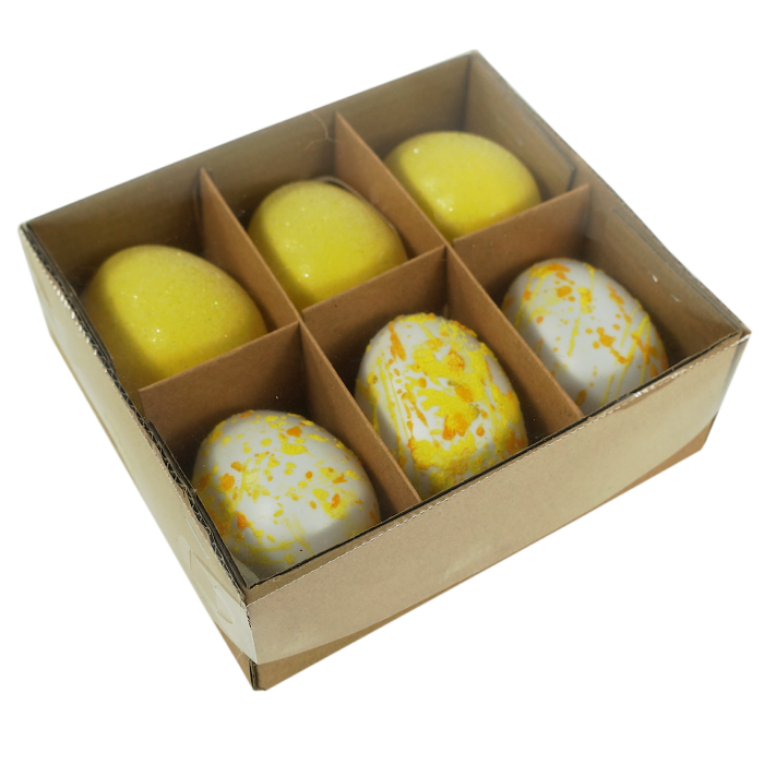 Zestaw 6 wielkanocnych pisanek zawieszek o wysokości 6 cm w słonecznych żółtych kolorach, zapakowanych w estetyczne pudełko z okienkiem.