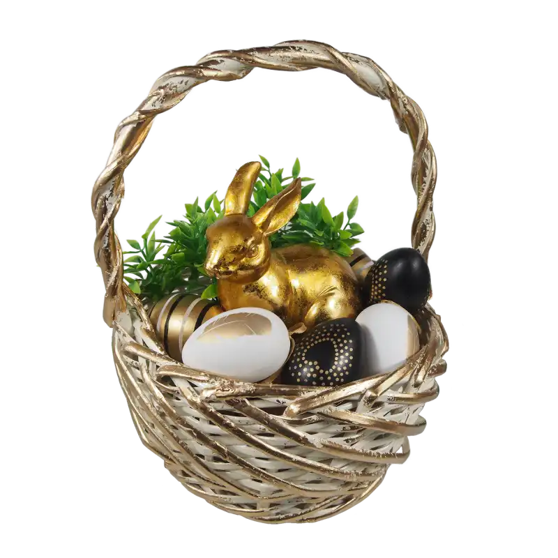 Dekoracyjny koszyk wielkanocny wypełniony złotą figurką zająca oraz kompletem sześciu pisanek glamour 6 cm w kolorach złota i czerni.