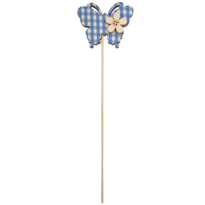 Pionowe ujęcie całego motyla na piku w kolorze niebieskim. Dekoracja mierzy 24 cm długości, posiada efektowny wzór w kratkę oraz drewniany element dekoracyjny w kształcie kwiatka.