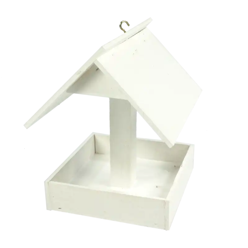 Biały drewniany karmnik dla ptaków o wysokości 23 cm. Model z kwadratową podstawą 16x16 cm oraz daszkiem i metalowym uchwytem do zawieszenia w ogrodzie lub na balkonie.