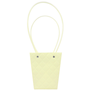 Żółta pikowana torebka na kwiaty 36 cm z wyraźnym wzorem w romby i dwoma uchwytami. Estetyczna oprawa prezentowa o podstawie 8x8 cm.
