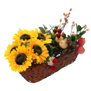 Gałązka wykorzystana jako element większej kompozycji florystycznej w wiklinowym koszu wraz ze słonecznikami.