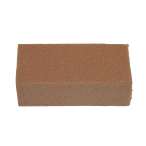 Prostokątna bryła suchej gąbki florystycznej o wymiarach 23x11x7,5 cm, ukazana w ujęciu na wprost, gotowa do użycia w dekoracjach florystycznych.