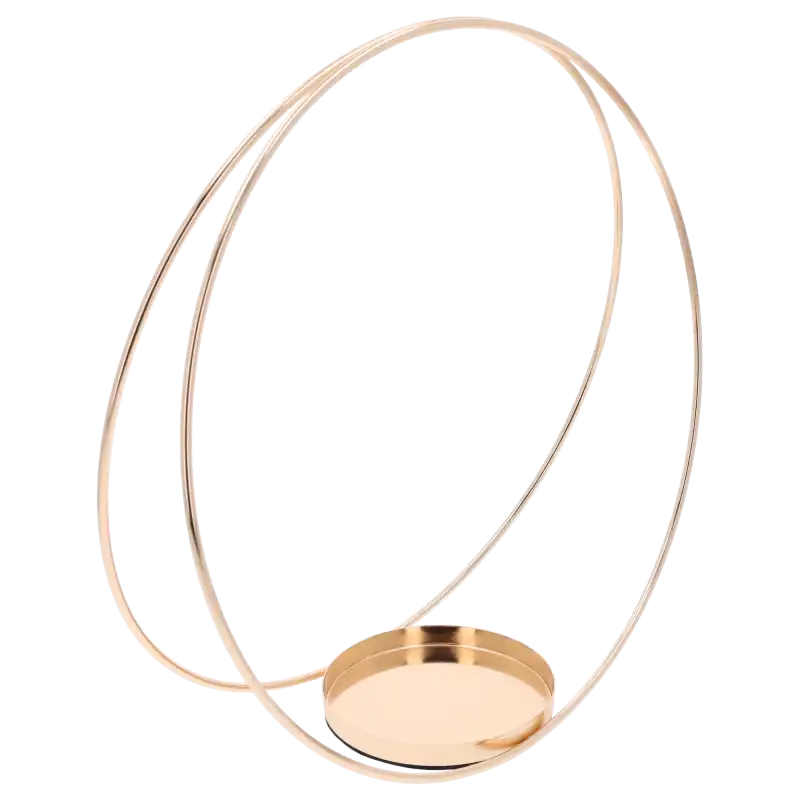 Puste złote metalowe koło na kompozycje o średnicy 30 cm, ujęte pod skosem.