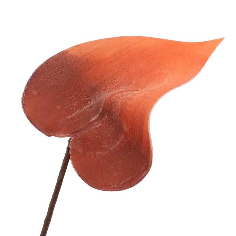 Piankowy liść 77 cm w kolorze pomarańczowym ukazany w ujęciu z boku. Podkreśla to lekkość materiału i naturalny kształt dekoracji florystycznej.