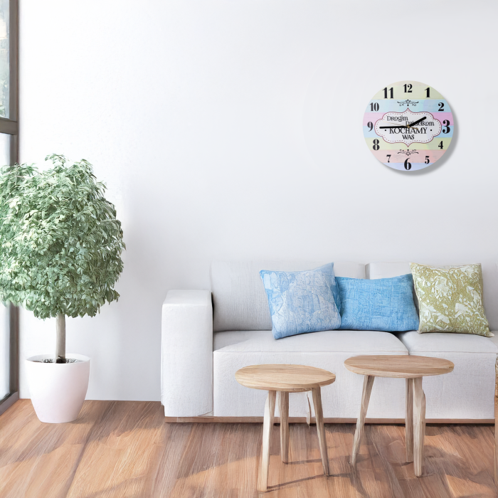 zegar na Dzień Babci i Dziadka, prezent dla dziadków, zegar ścienny 30 cm, personalizowany zegar, cichy zegar ścienny, zegar z dedykacją, upominek dla babci i dziadka, dekoracja do domu, zegar z napisem "Kochamy Was", elegancki zegar dla dziadków
