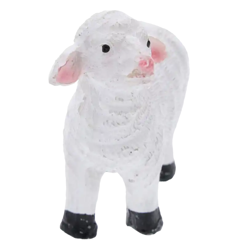 Detal figurki owieczki 6 cm. Biała dekoracja z charakterystycznymi czarnymi kopytkami do stroików i kompozycji.