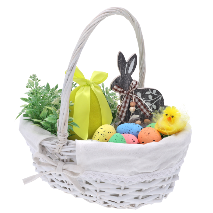 Biały kosz wiklinowy – koszyk wielkanocny, kosz na owoce z materiałem, kosz na prezent wiklinowy, kosz piknikowy z wyściółką, Pepco Easter, Homla Spring, Home&amp;you Decor.