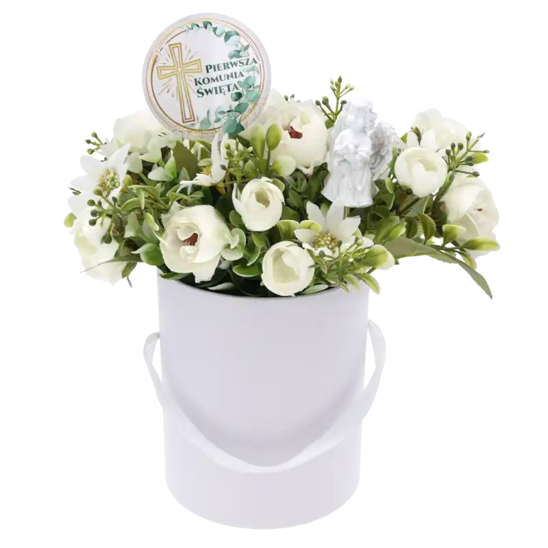 Artykuły dekoracyjne: flower box z kompozycją kwiatową, figurką aniołka i okolicznościowym toperem na Pierwszą Komunię Świętą.