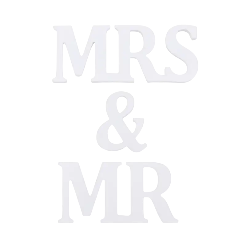 Ustawienie liter tworzących napis Mr &amp; Mrs w pionowej konfiguracji na białym tle.