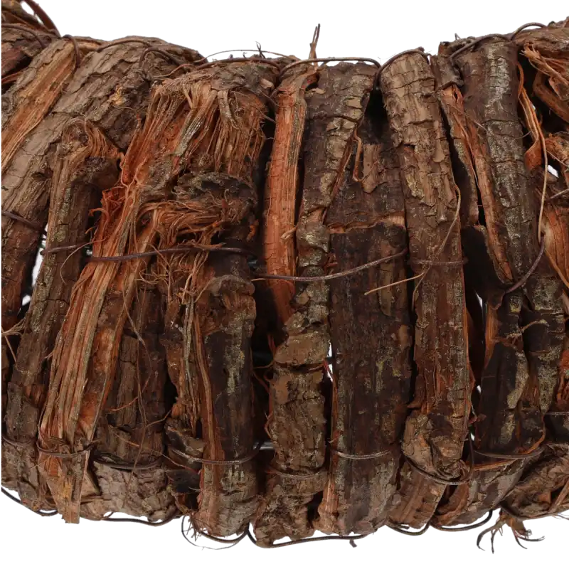 Naturalny wieniec z kory 40 cm ze złotymi elementami, na metalowym stelażu, idealny do kompozycji florystycznych, stroików nagrobnych i dekoracji wnętrz.