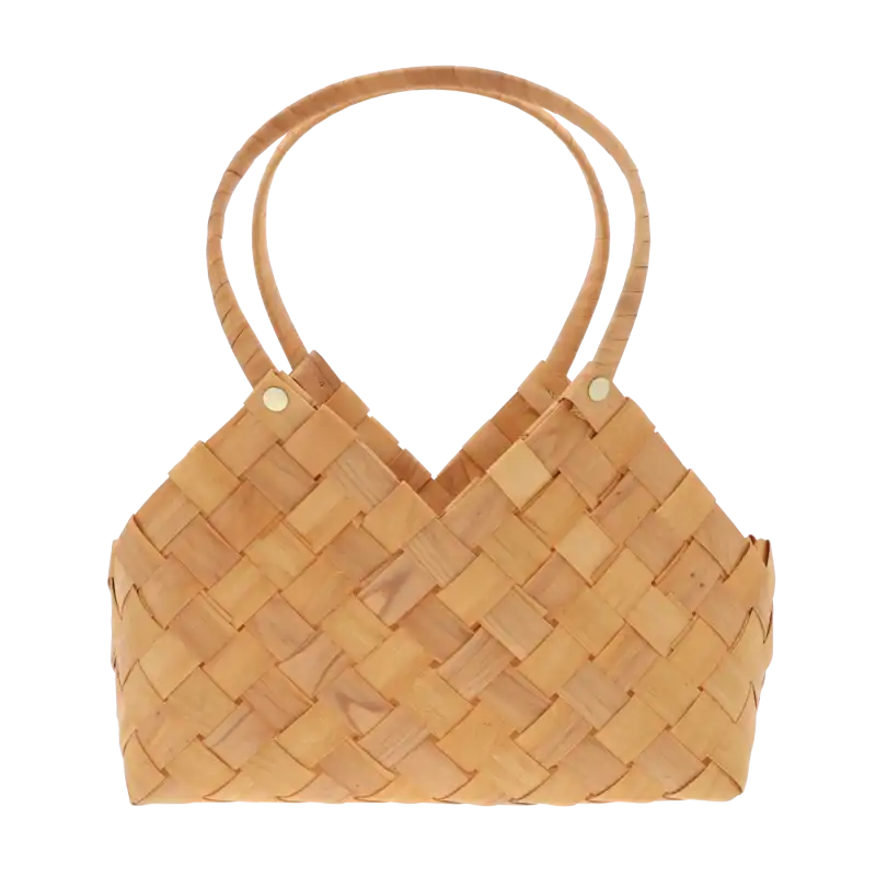 Naturalna torba dekoracyjna o wymiarach 30x19x33 cm z plecionego surowca, widoczna na wprost, stanowi estetyczną osłonkę na kwiaty lub stylowy organizer do wnętrz.
