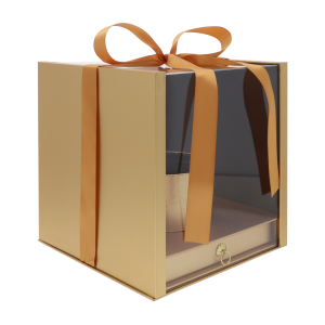 Flower box serce z szufladą (25x25 cm) – ekskluzywne pudełko na kwiaty i niespodziankę. Idealny prezent na Walentynki, rocznicę ślubu, zaręczyny lub Dzień Kobiet. Dwupoziomowe opakowanie na czekoladki, biżuterię lub inne drobiazgi.