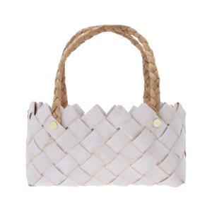 Torba dekoracyjna S o wysokości 24 cm z naturalnych surowców. Pleciony koszyk z wygodnymi uszami, idealny jako osłonka na rośliny lub stylowy organizer do wnętrz w stylu boho.