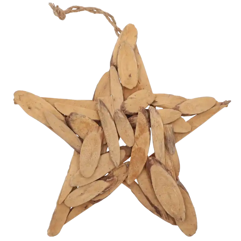 Duża drewniana zawieszka w kształcie gwiazdy o średnicy 47 cm. Naturalna dekoracja wisząca z jutowym sznurkiem.
