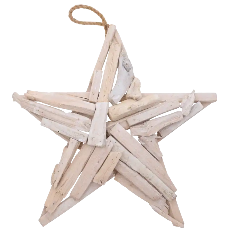 Drewniana zawieszka w kształcie gwiazdy o średnicy 45 cm wykonana z naturalnych elementów z jutowym sznurkiem do zawieszenia na ścianie lub drzwiach.