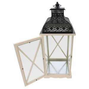 Widok na pojedynczy lampion z otwartymi drzwiczkami. Konstrukcja z jasnego drewna z metalowym dnem i ażurowym daszkiem.