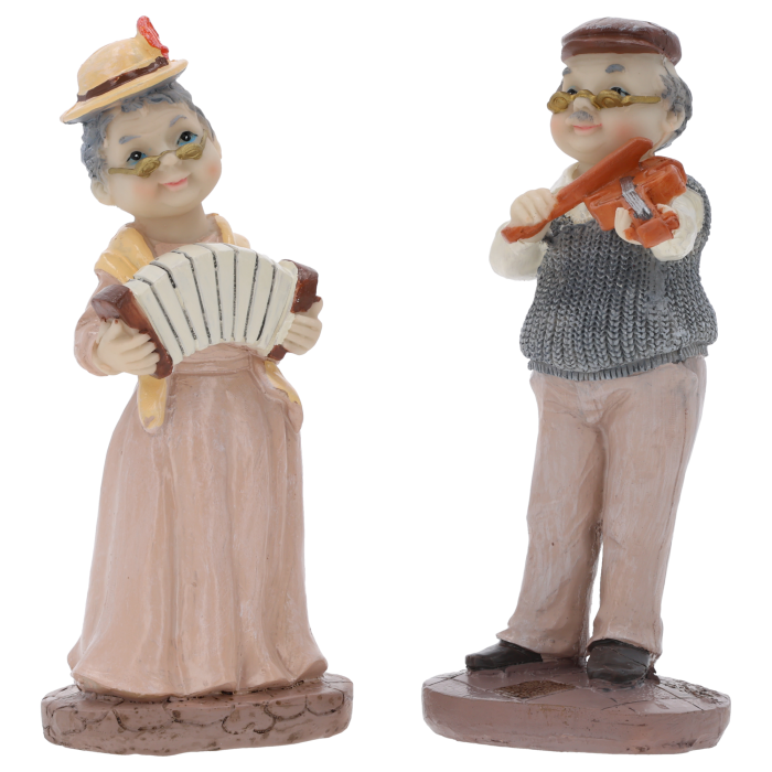 Komplet 2 figurek babcia i dziadek o wysokości 17 cm, przedstawiających seniorów grających na akordeonie i skrzypcach.