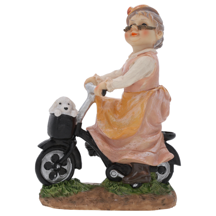 Figurka babcia na rowerze o wysokości 17 cm, wykonana z tworzywa, przedstawia postać z pieskiem w koszyku. Idealna jako dekoracja na prezent.