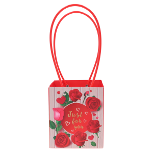 Pionowe ujęcie torebki kwiatowej Just For You 34x16x11 cm z nadrukiem róż i czerwonymi uchwytami, przeznaczonej na bukiety i rośliny.