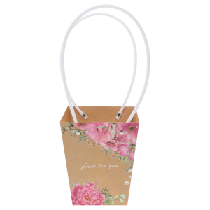 Papierowa torebka kwiatowa Just For You o wymiarach 34x15x12 cm z wygodnymi rączkami. Estetyczne opakowanie na bukiety i rośliny doniczkowe z kwiatowym nadrukiem.