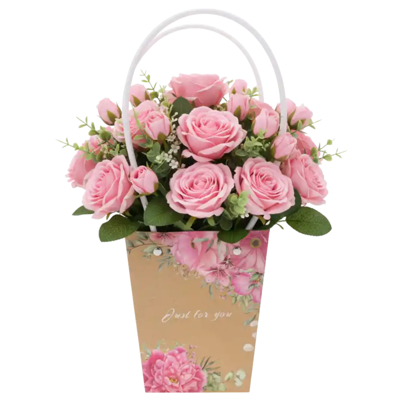 Torebka kwiatowa Just For You 34x15x12 cm z umieszczonym wewnątrz bukietem różowych kwiatów. Gotowa aranżacja prezentowa na każdą okazję.