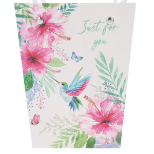 Zbliżenie na nadruk z motywem kwiatów hibiskusa, kolibra i napisem Just For You na papierowym materiale.