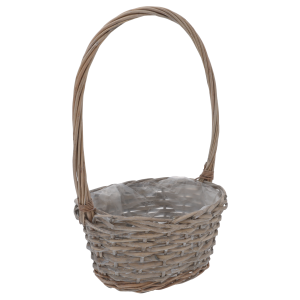 Owalny koszyk z brązowej wikliny o wysokości 40 cm, ukazany w ujęciu z lekkiego profilu, prezentujący ażurową strukturę splotu oraz wnętrze z folią.