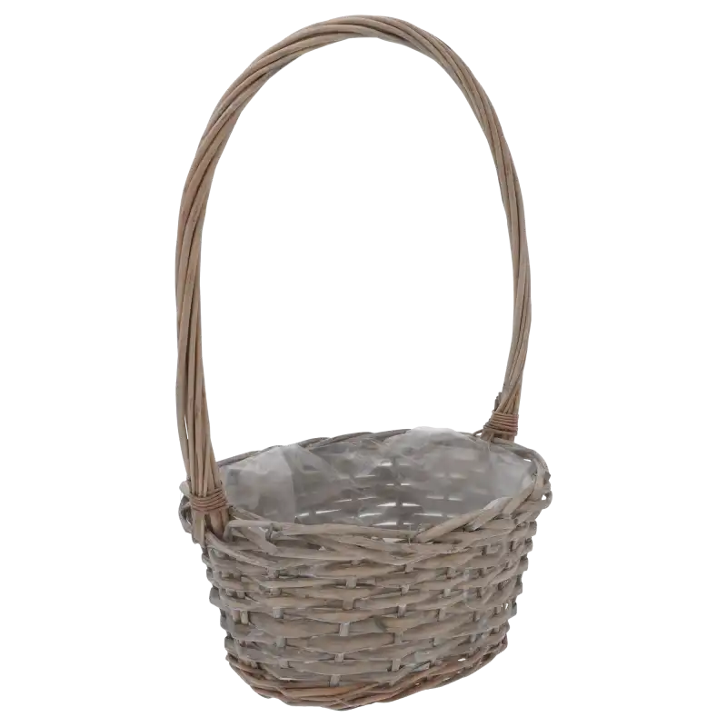 Owalny koszyk z brązowej wikliny o wysokości 40 cm, ukazany w ujęciu z lekkiego profilu, prezentujący ażurową strukturę splotu oraz wnętrze z folią.