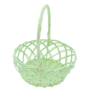 Okrągły kosz z wikliny w kolorze zielonym o średnicy 22 cm, ustawiony pod kątem, ukazujący wygodną rączkę do noszenia.