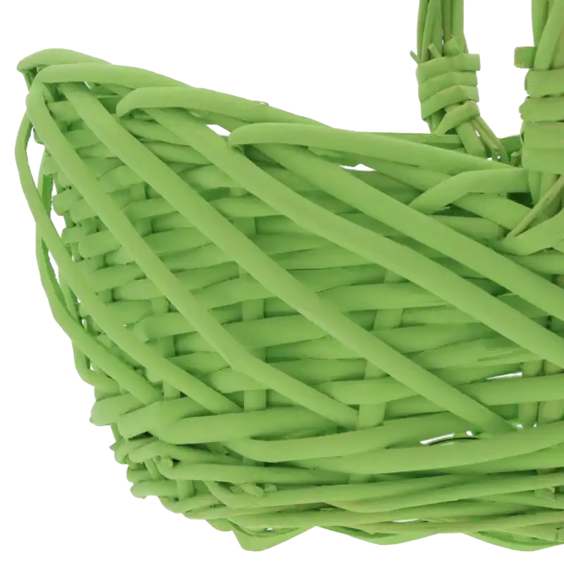 Zbliżenie na splot zielonej wikliny kosza, ukazujące precyzyjne wykonanie i naturalną fakturę materiału.