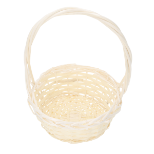 Widok z góry na wnętrze okrągłego kosza wiklinowego o średnicy 25 cm. Ażurowy splot i naturalny kolor wikliny.
